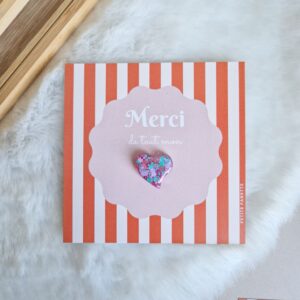 Pin's Coeur camélia