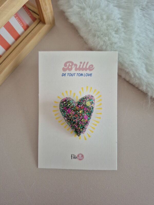 Broche Love Exotique