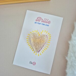 Broche Love Nacre doré