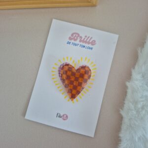 Broche Love Damier