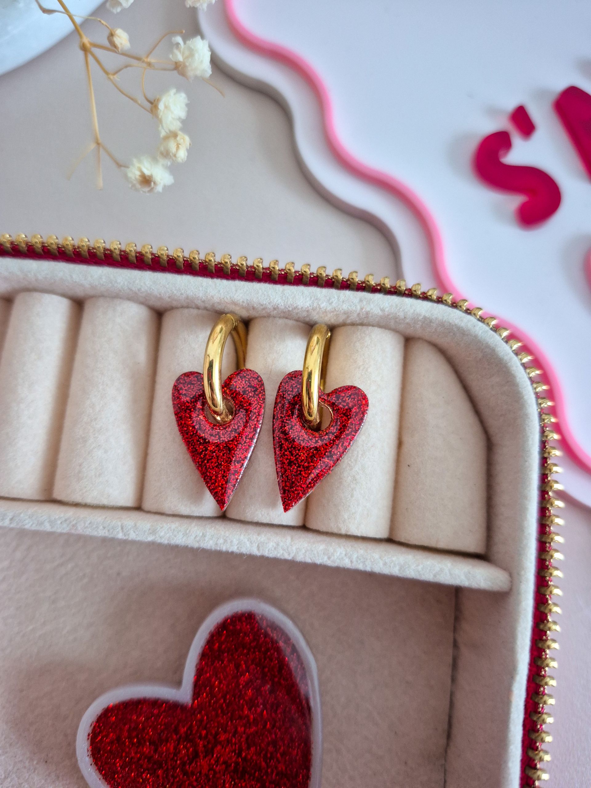 Coeur Alma Cherry love